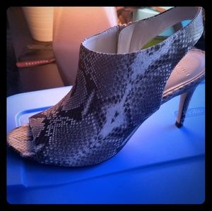 Cole haan snakeskin slingback